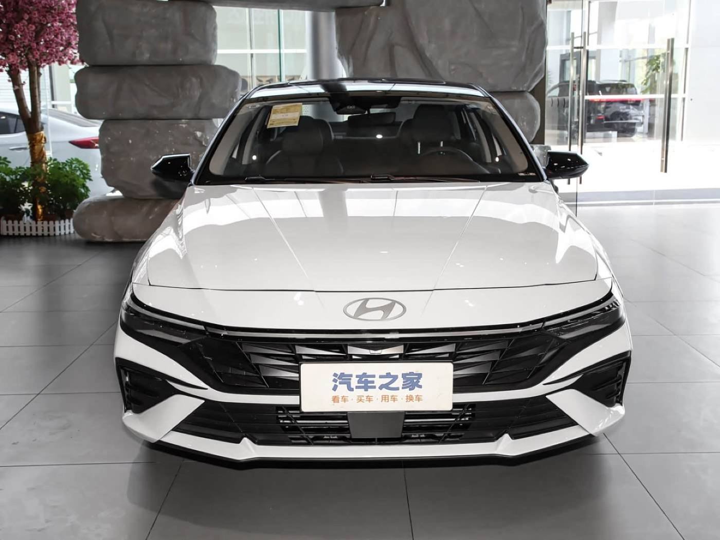 Hyundai Elantra — привоз из Кореи под ключ